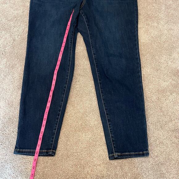 Lane Bryant Women's Plus‎ Size Pull on Skinny Jean Medium Wash Size 22 - Picture 7 of 10
